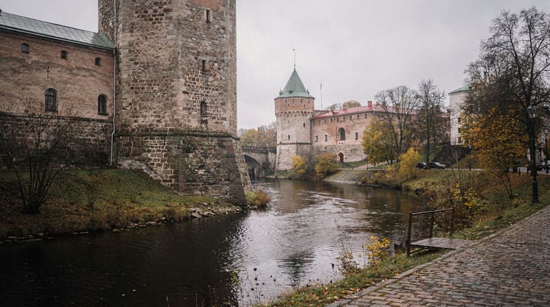 Narva : l'Estonie à la frontière russe