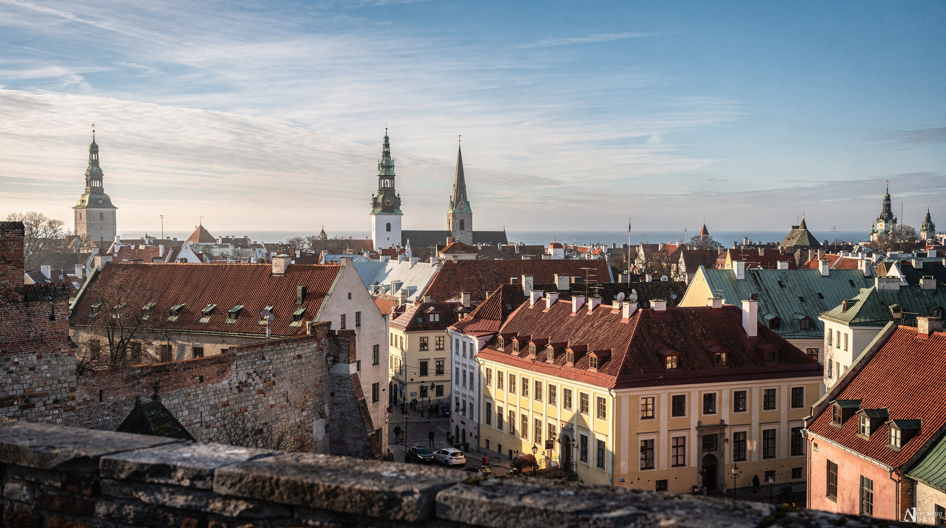 Best viewpoints in Tallinn Old Town: where to find them and when to go