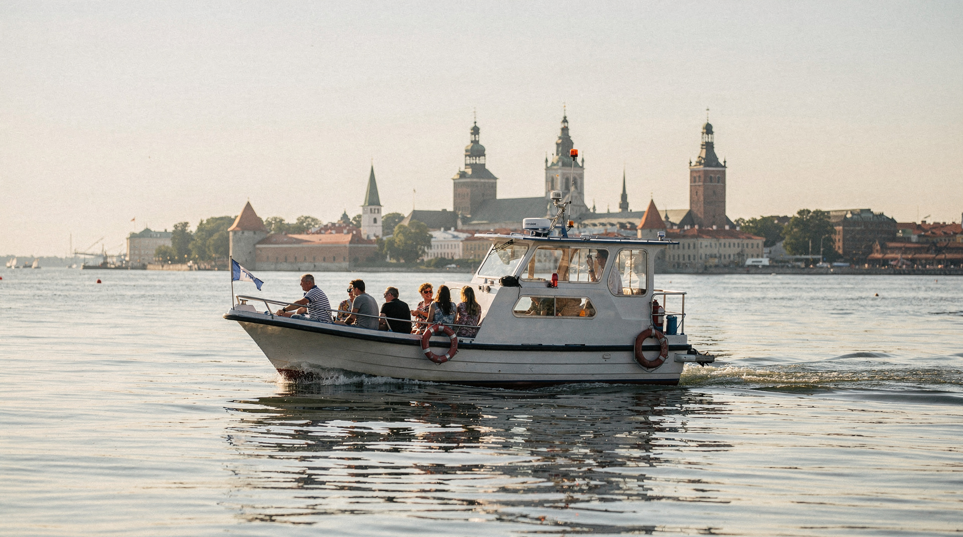 Cruises and boat trips